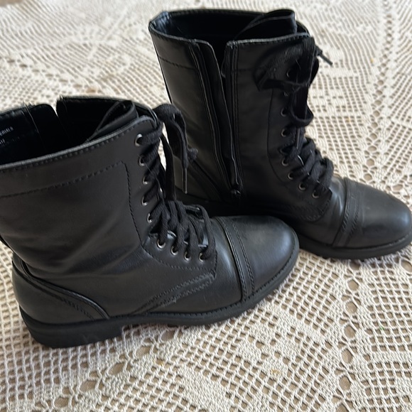“Combat boots” black 8.5 - Picture 2 of 6